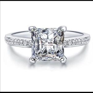 New Fashionable 925 Silver Square Diamond Ring